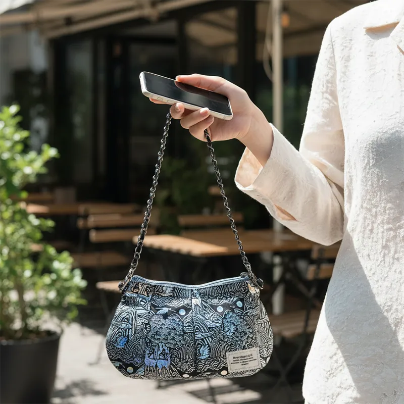 Korean Ten Symbols of Longevity Small Handbag – Mother-of-Pearl-Inspired Shimmer Bag with Chain Strap