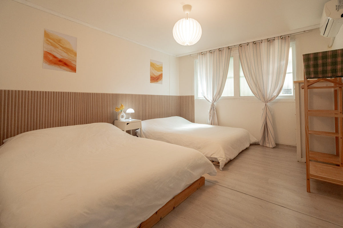 Landol Stay twin bedroom